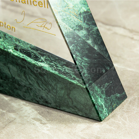 Customization Creative Triangle Marble Award Corporate Gifts
