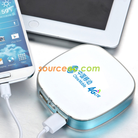 Customization Dual Rechargeable Battery Charger With Power Display Corporate Gifts
