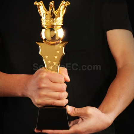 Customization Creative Crown Resin Crystal Trophy Corporate Gifts