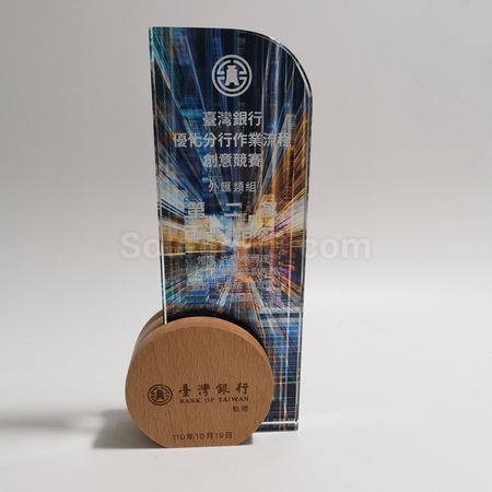 crystal gift, crystal souvenir, crystal trophy, crystal trophy cup, crystal medal, crystal plaques, crystal paper weight, colorful glass trophies, engraved crystal, 3D crystals, corporate gifts, premium gifts, gift supplier, promotional gifts, gift company, souvenirs, stationery, gift wholesale, gift ideas