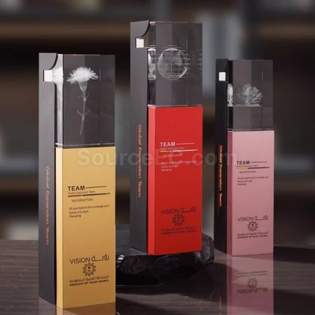 Customization Eye-Catching Metal Crystal Trophy Corporate Gifts