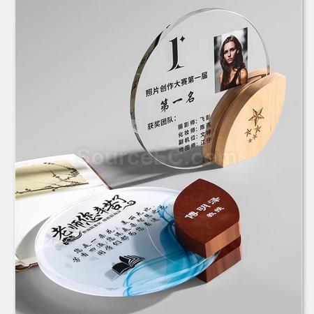 Customization Round Crystal Solid Wood Leaf Trophy Corporate Gifts