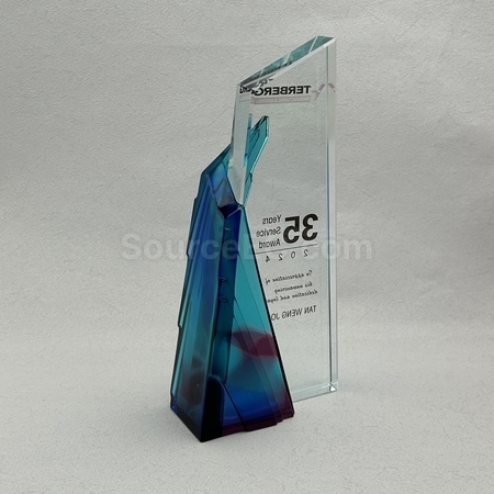 crystal gift, crystal souvenir, crystal trophy, crystal trophy cup, crystal medal, crystal plaques, crystal paper weight, colorful glass trophies, engraved crystal, 3D crystals, corporate gifts, premium gifts, gift supplier, promotional gifts, gift company, souvenirs, stationery, gift wholesale, gift ideas