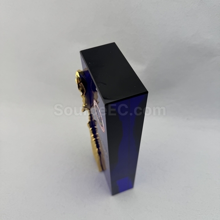 crystal gift, crystal souvenir, crystal trophy, crystal trophy cup, crystal medal, crystal plaques, crystal paper weight, colorful glass trophies, engraved crystal, 3D crystals, corporate gifts, premium gifts, gift supplier, promotional gifts, gift company, souvenirs, stationery, gift wholesale, gift ideas