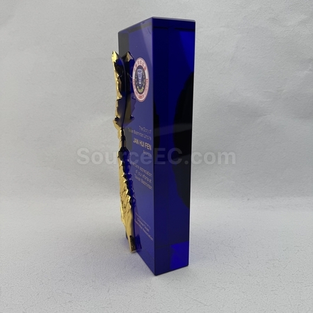 crystal gift, crystal souvenir, crystal trophy, crystal trophy cup, crystal medal, crystal plaques, crystal paper weight, colorful glass trophies, engraved crystal, 3D crystals, corporate gifts, premium gifts, gift supplier, promotional gifts, gift company, souvenirs, stationery, gift wholesale, gift ideas