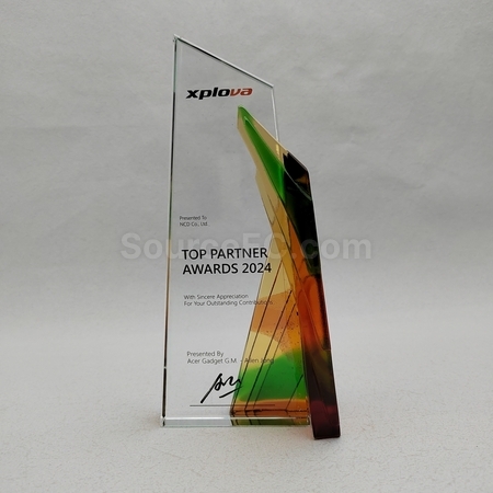 crystal gift, crystal souvenir, crystal trophy, crystal trophy cup, crystal medal, crystal plaques, crystal paper weight, colorful glass trophies, engraved crystal, 3D crystals, corporate gifts, premium gifts, gift supplier, promotional gifts, gift company, souvenirs, stationery, gift wholesale, gift ideas
