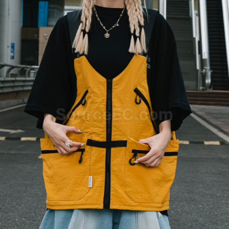 Multifunctional Dual-Purpose Vest (Vest + Bag)
