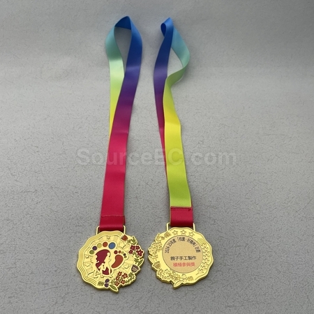 trophy cup, trophy, medal, race award, plaques, coin, wooden medals, silver plate, flag, banner flag, metal badge, custom lapel pins, name board, competition souvenir, corporate gifts, premium gifts, gift supplier, promotional gifts, gift company, souvenirs, stationery, gift wholesale, gift ideas
