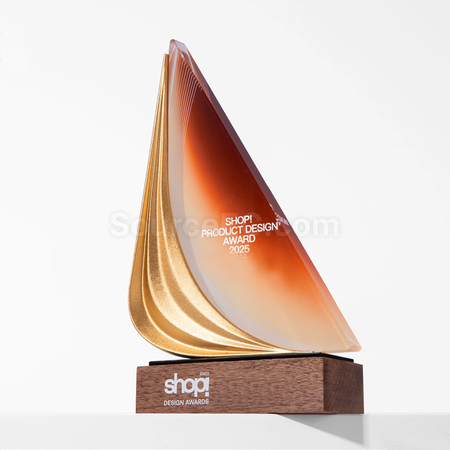Crystal Trophy