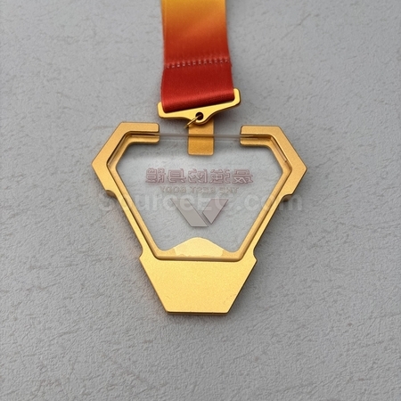 trophy cup, trophy, medal, race award, plaques, coin, wooden medals, silver plate, flag, banner flag, metal badge, custom lapel pins, name board, competition souvenir, corporate gifts, premium gifts, gift supplier, promotional gifts, gift company, souvenirs, stationery, gift wholesale, gift ideas