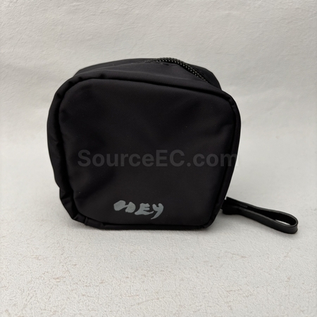 logo bag, gift bag, custom paper bag, drawstring bag, drawstring pouch, hand bag, travel bag, briefcase, folio, laptop bag, backpack, shoulder bag, storage bag, zipper bag, cosmetic bag, shopping bag, thermal bag, food bag, sports bag, fanny pack, waist pack, non-woven bag, recyclable bag, tote bag, canvas bag, shopping trolley, camera case bag, corporate gifts, premium gifts, gift supplier, promotional gifts, gift company, souvenirs, stationery, gift wholesale, gift ideas