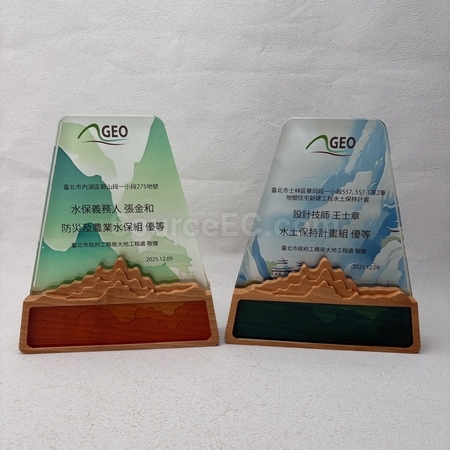 crystal gift, crystal souvenir, crystal trophy, crystal trophy cup, crystal medal, crystal plaques, crystal paper weight, colorful glass trophies, engraved crystal, 3D crystals, corporate gifts, premium gifts, gift supplier, promotional gifts, gift company, souvenirs, stationery, gift wholesale, gift ideas
