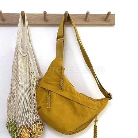 Customization Nylon Crossbody Dumpling Bag Corporate Gifts