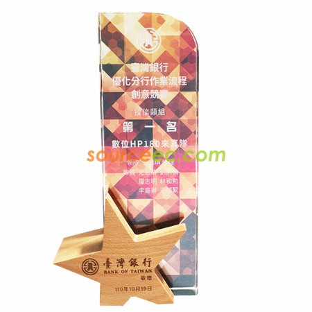 crystal gift, crystal souvenir, crystal trophy, crystal trophy cup, crystal medal, crystal plaques, crystal paper weight, colorful glass trophies, engraved crystal, 3D crystals, corporate gifts, premium gifts, gift supplier, promotional gifts, gift company, souvenirs, stationery, gift wholesale, gift ideas